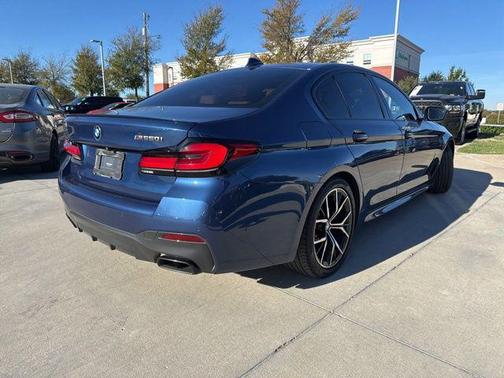 2022 BMW M550 i Xdrive