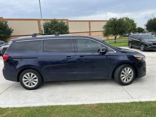 2018 Kia Sedona EX