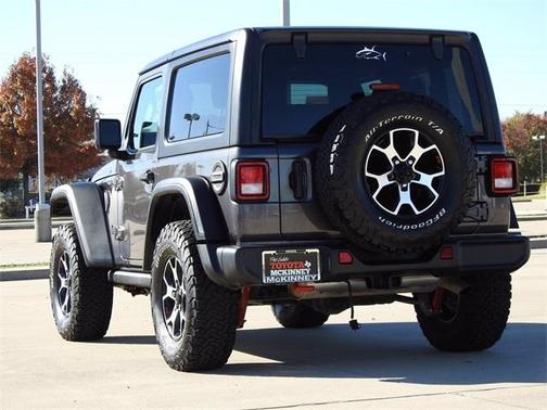 Photo 5 of 40 of 2021 Jeep Wrangler Rubicon
