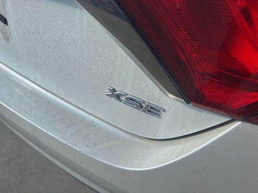 2016 Toyota Camry XSE