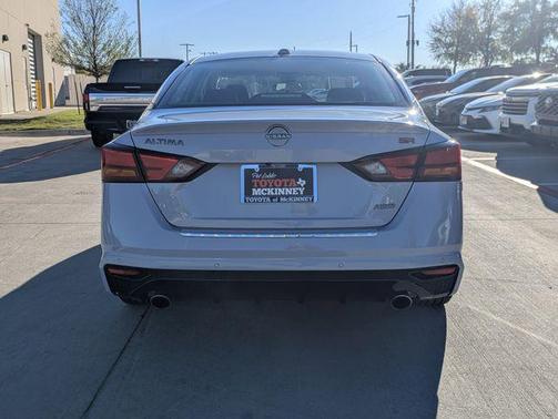 2023 Nissan Altima SR Intelligent AWD