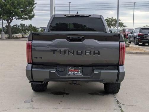 2024 Toyota Tundra Platinum