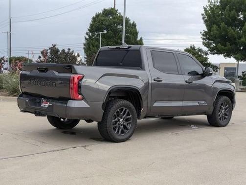 2024 Toyota Tundra Platinum