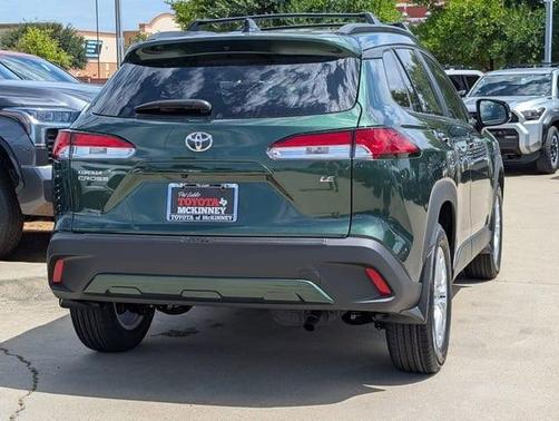 2025 Toyota Corolla Cross LE