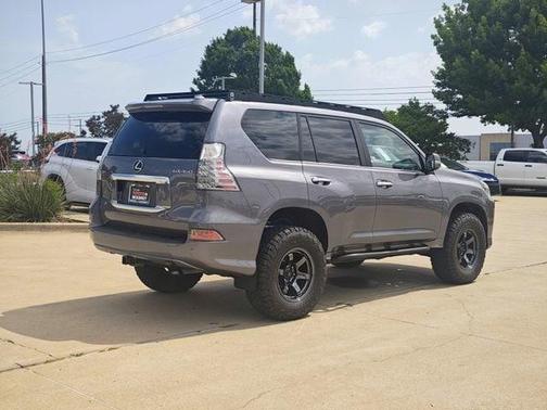 2023 Lexus GX 460 Base