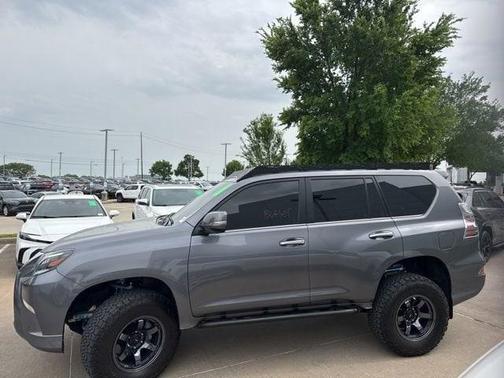 2023 Lexus GX 460 Base