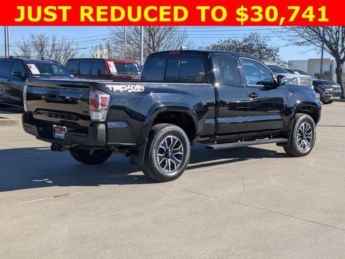 2022 Toyota Tacoma TRD Sport