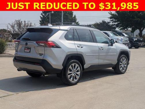 2022 Toyota RAV4 Limited