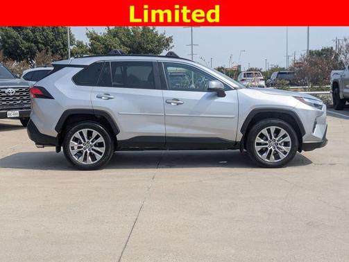 2022 Toyota RAV4 Limited