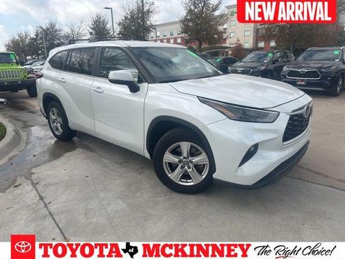 2023 Toyota Highlander LE