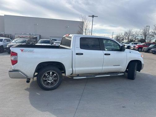2016 Toyota Tundra SR5
