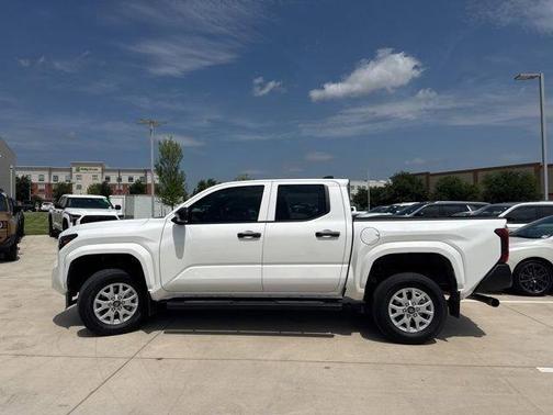 2024 Toyota Tacoma SR