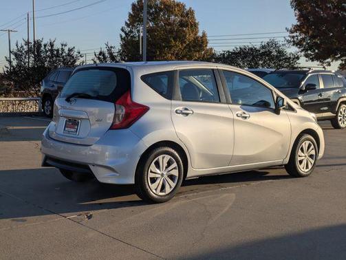 2017 Nissan Versa Note SV