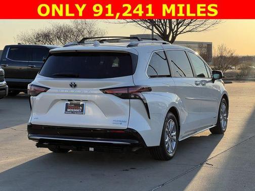 2021 Toyota Sienna