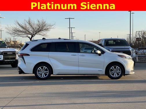 2021 Toyota Sienna