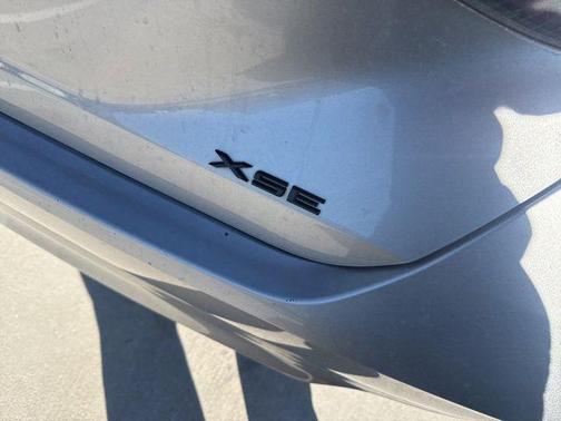 2019 Toyota Avalon XSE