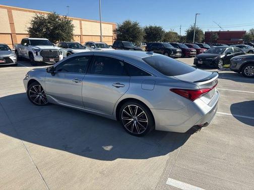2019 Toyota Avalon XSE