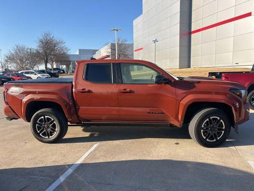 2025 Toyota Tacoma Hybrid TRD Sport