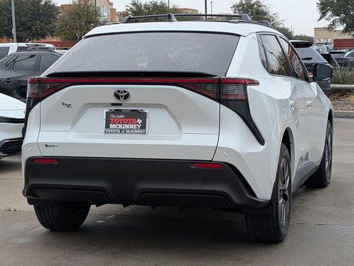 2026 Toyota bZ XLE Plus