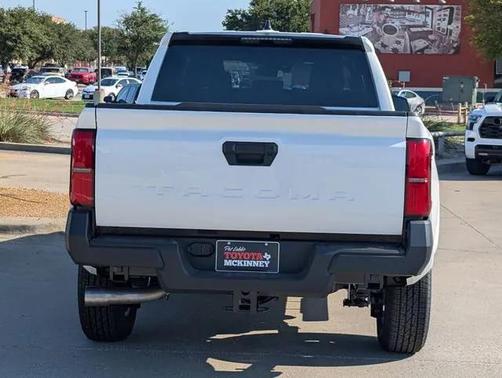 2025 Toyota Tacoma SR