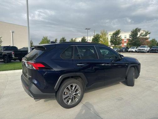 2019 Toyota RAV4 Limited