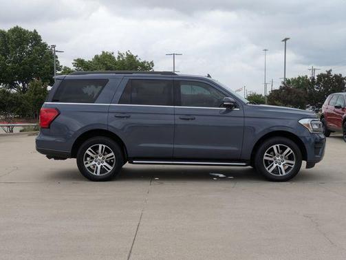 2023 Ford Expedition XLT