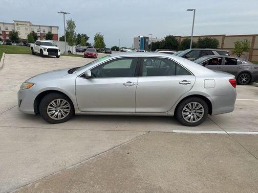 2013 Toyota Camry LE