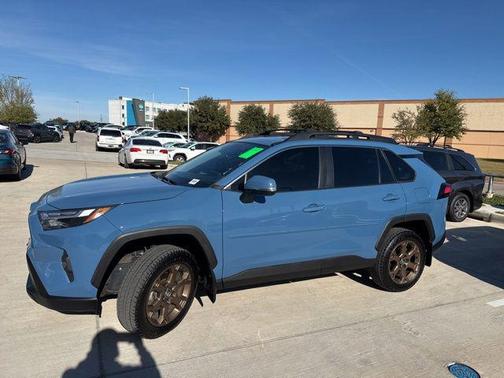 2023 Toyota RAV4 Hybrid Woodland Edition