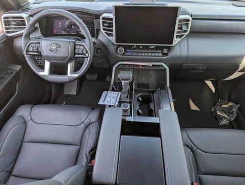 2025 Toyota Tundra Hybrid Platinum