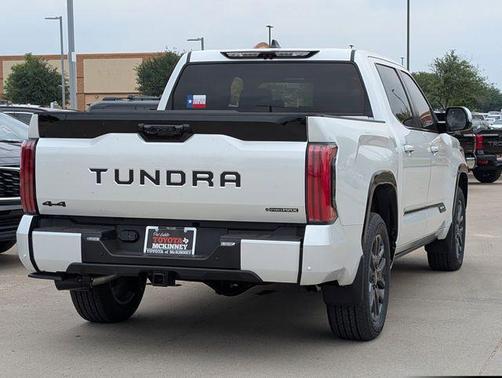 2025 Toyota Tundra Hybrid Platinum