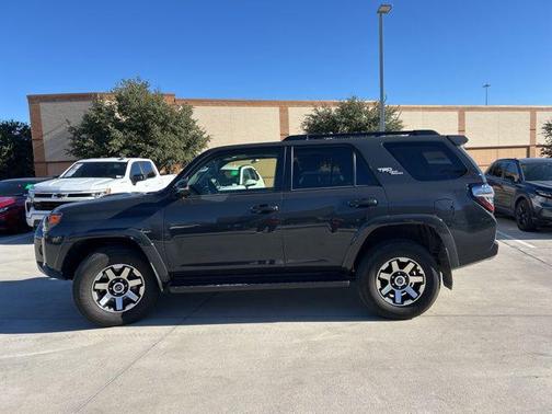 2024 Toyota 4Runner TRD Off Road Premium