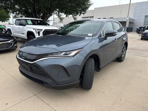 2023 Toyota Venza LE