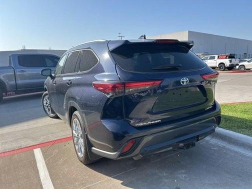 2023 Toyota Highlander Hybrid Limited