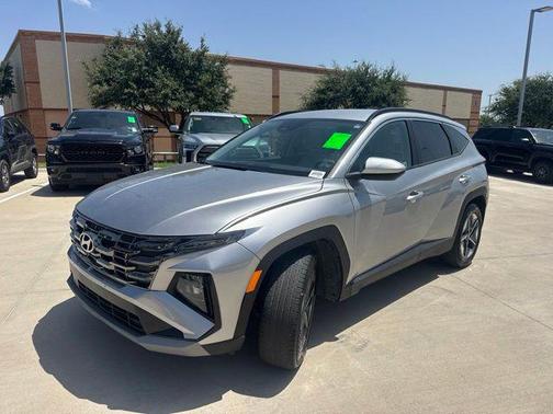 Shimmering Silver 2025 Hyundai TUCSON SEL