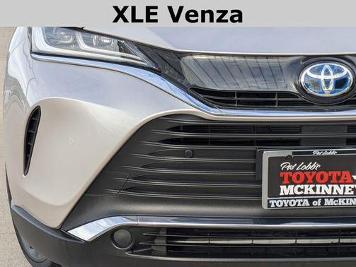 2022 Toyota Venza XLE