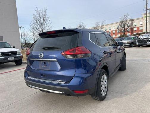 2018 Nissan Rogue S
