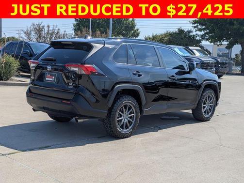 2023 Toyota RAV4 Adventure