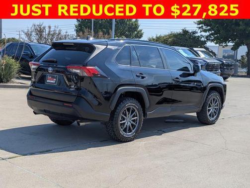 2023 Toyota RAV4 Adventure