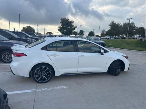 2022 Toyota Corolla SE