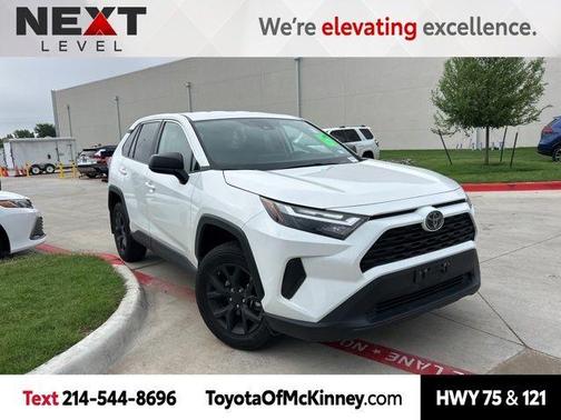 2024 Toyota RAV4 LE