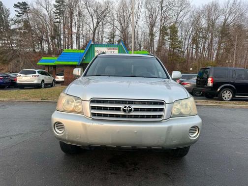 2003 Toyota Highlander Base