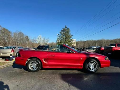 1998 Ford Mustang Base