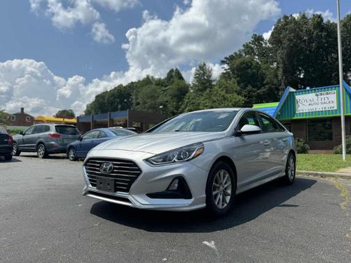 2019 Hyundai SONATA SE