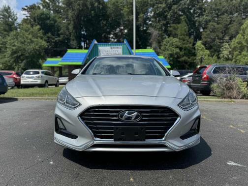 2019 Hyundai SONATA SE