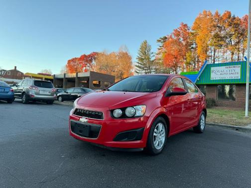 2012 Chevrolet Sonic 2LT