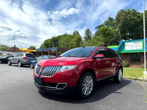2012 Lincoln MKX Base