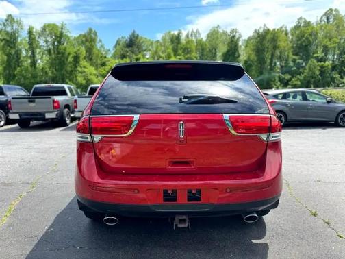 2012 Lincoln MKX Base
