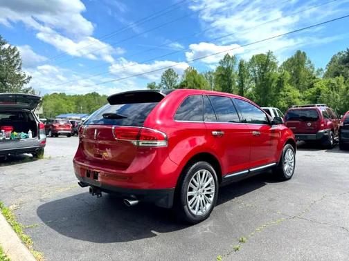 2012 Lincoln MKX Base