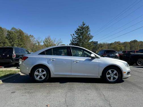 2015 Chevrolet Cruze 1LT