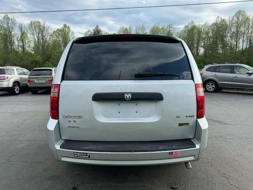 2010 Dodge Grand Caravan SE